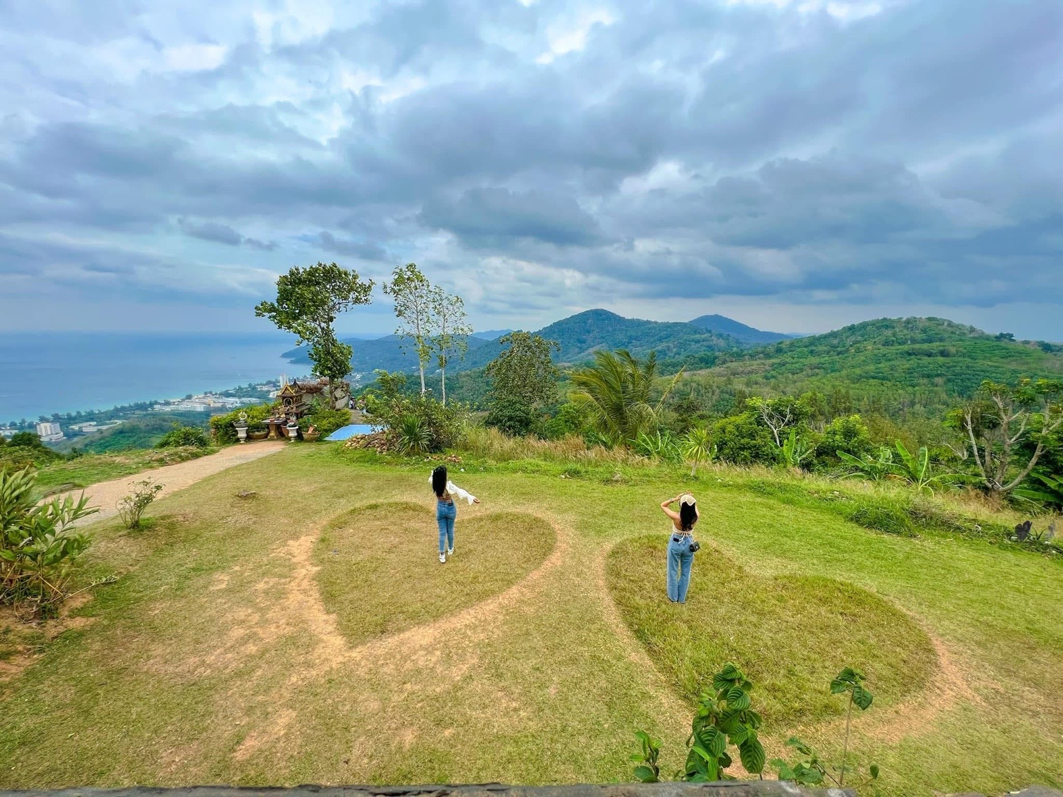 Heart garden viewpoint